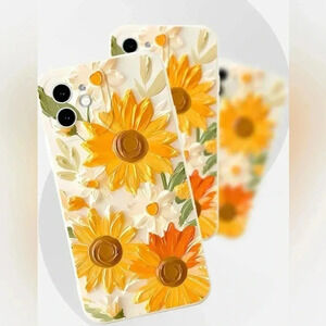 NEW with tags (NWT) Sun Flower🌻 Pattern iPhone Case 13 Pro Max